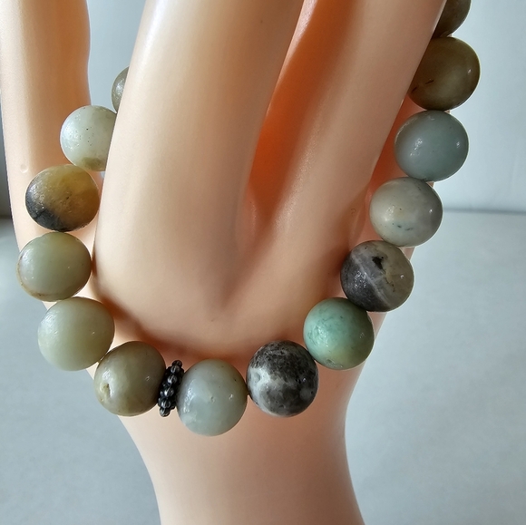 11mm Amazonite bracelet - Picture 7 of 14